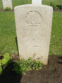 Cairo War Memorial Cemetery - Hickey, M J