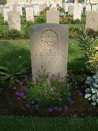 Cairo War Memorial Cemetery - Howitt, Alec