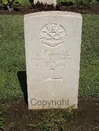 Cairo War Memorial Cemetery - Humphries, William Thomas