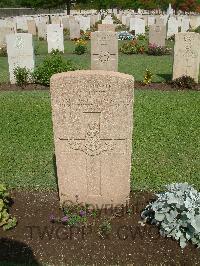 Cairo War Memorial Cemetery - Hunt, J