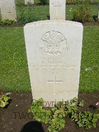 Cairo War Memorial Cemetery - Jellicoe, H