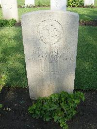 Cairo War Memorial Cemetery - Jennings, Leslie Edwin