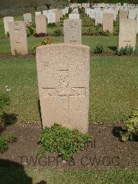 Cairo War Memorial Cemetery - Jones, Arnold