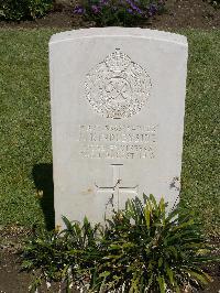 Cairo War Memorial Cemetery - Kindleyside, J