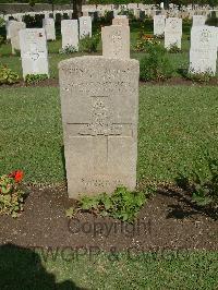 Cairo War Memorial Cemetery - Last, W E