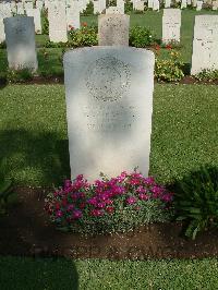 Cairo War Memorial Cemetery - Latham, Jack