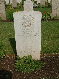 Cairo War Memorial Cemetery - Latham, William Henry