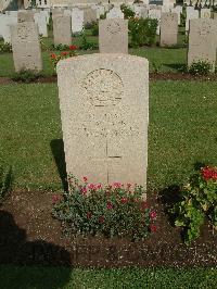 Cairo War Memorial Cemetery - Lavender, George