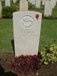 Cairo War Memorial Cemetery - Leitch, Matthew Sigfrid