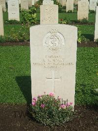 Cairo War Memorial Cemetery - MacEy, J A