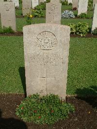 Cairo War Memorial Cemetery - MacDonald, Peter Salmond