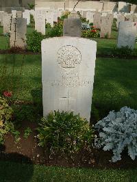 Cairo War Memorial Cemetery - Manion, F