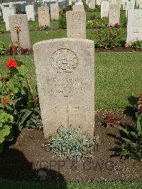 Cairo War Memorial Cemetery - McCann, William Edward