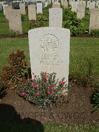 Cairo War Memorial Cemetery - McGee, George Scrivener