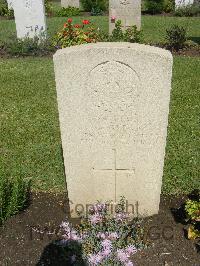 Cairo War Memorial Cemetery - McGregor, H