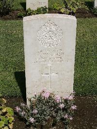 Cairo War Memorial Cemetery - McKenzie, William