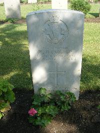 Cairo War Memorial Cemetery - McLaughlin, W