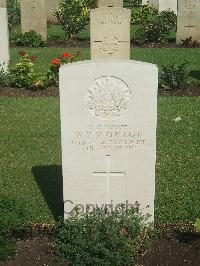 Cairo War Memorial Cemetery - McClelland, W H