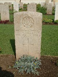 Cairo War Memorial Cemetery - Miller, F