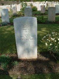 Cairo War Memorial Cemetery - Moore, Albert