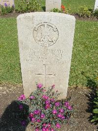 Cairo War Memorial Cemetery - Morrison, G B