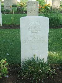 Cairo War Memorial Cemetery - Mowbray, Norma Violet