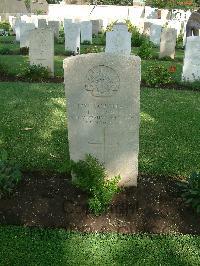 Cairo War Memorial Cemetery - Nash, I T