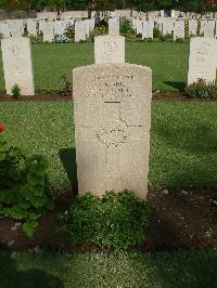 Cairo War Memorial Cemetery - Neil, Irvine Stevenson