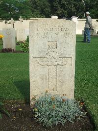 Cairo War Memorial Cemetery - Ollerhead, E