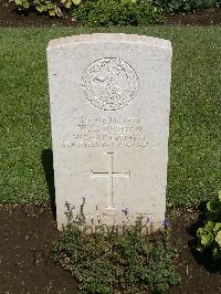 Cairo War Memorial Cemetery - Outram, William George