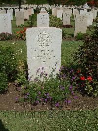 Cairo War Memorial Cemetery - Pallister, P