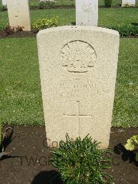 Cairo War Memorial Cemetery - Pelham, H J