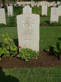 Cairo War Memorial Cemetery - Poyser, E