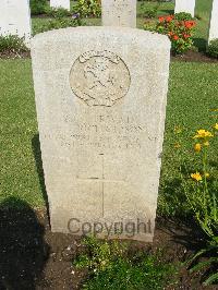 Cairo War Memorial Cemetery - Richardson, R J