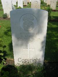 Cairo War Memorial Cemetery - Robbins, A