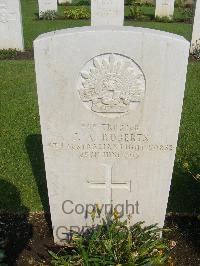 Cairo War Memorial Cemetery - Roberts, J A