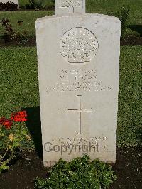 Cairo War Memorial Cemetery - Rogan, Vincent Leslie