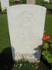 Cairo War Memorial Cemetery - Rowe, Ernest