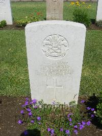 Cairo War Memorial Cemetery - Sanders, H A