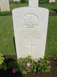 Cairo War Memorial Cemetery - Scrivener, Kenneth Ronald