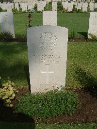 Cairo War Memorial Cemetery - Smallbones, Robert Peter