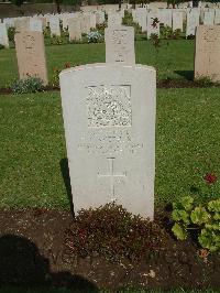 Cairo War Memorial Cemetery - Smethurst, T F