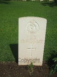 Cairo War Memorial Cemetery - Smith, P