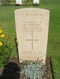 Cairo War Memorial Cemetery - Stephan, M