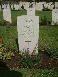 Cairo War Memorial Cemetery - Stevens, George William