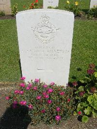 Cairo War Memorial Cemetery - Stevenson, Alan McDonald