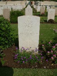 Cairo War Memorial Cemetery - Storey, Thomas Barker