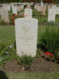 Cairo War Memorial Cemetery - Storey, William Thomas