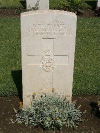 Cairo War Memorial Cemetery - Tanner, William Tyson Lloyd