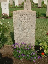 Cairo War Memorial Cemetery - Thorley, S E